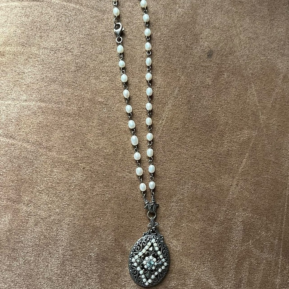 Vintage silver pearl charm